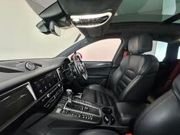 Porsche Macan GN69VBJ