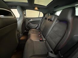 Mercedes-Benz GLA MD18EHS