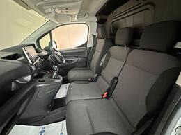 Peugeot Partner SH21EWT