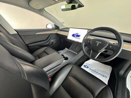 Tesla Model 3 AF72UXZ