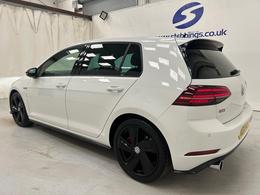 Volkswagen Golf DE19VZV