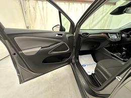 Vauxhall Crossland X YU19FDN
