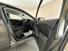 Vauxhall Grandland X DN70HKY