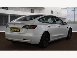 Tesla Model 3 WU73DZO