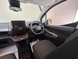 Vauxhall Combo Life Electric CF74XDA