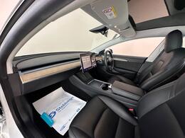 Tesla Model 3 AF72UVG