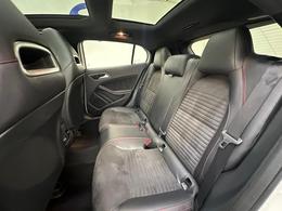 Mercedes-Benz GLA KY67ALO