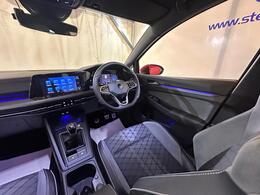 Volkswagen Golf AO22OUP