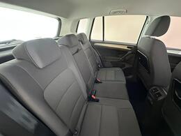 Volkswagen Golf SV GJ16KYG