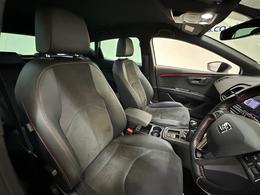 SEAT Leon YA69LHE