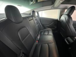 Tesla Model 3 LB70DKD