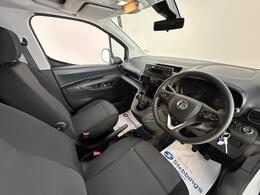 Vauxhall Combo FE70OOB