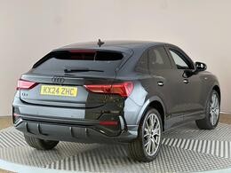 Audi Q3 KX24ZHC