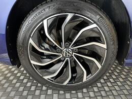 Volkswagen Golf VE22WDV