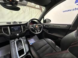 Porsche Macan WM66DZS