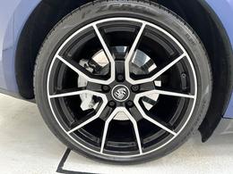 Porsche Taycan LB22MVG