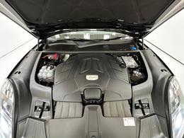 Porsche Cayenne AK18UXX