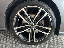 Volkswagen Golf YC68KGE