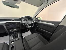 Volkswagen Passat YC71RXO
