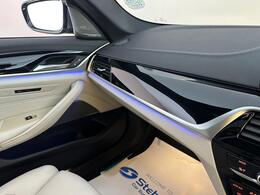 BMW 5 Series YK18JUW