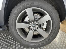 Land Rover Defender 110 OY20YDU