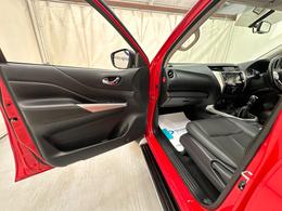 Nissan Navara LM21AXN
