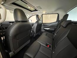 Nissan Navara SH21EBU