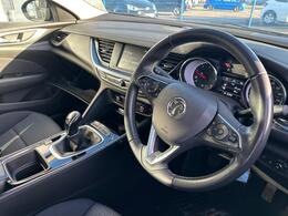 Vauxhall Insignia VO71HRG