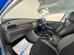 Vauxhall Grandland X LS69BKJ