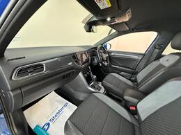 Volkswagen T-Roc VE71FXT