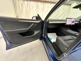 Tesla Model Y GJ23KMV