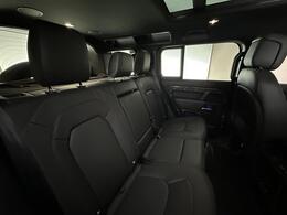 Land Rover Defender 110 KW74MTU