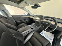 Tesla Model 3 AF72VVZ