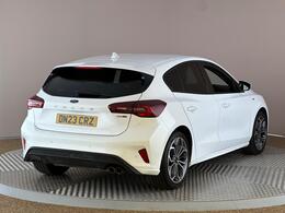 Ford Focus DN23CRZ