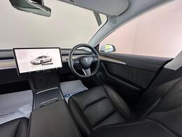 Tesla Model 3 AF72VRX