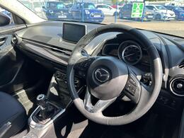 Mazda Mazda2 AV17RWZ
