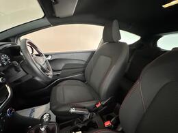 Ford Fiesta AV69KZE