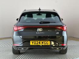 SEAT Leon YO24KGG