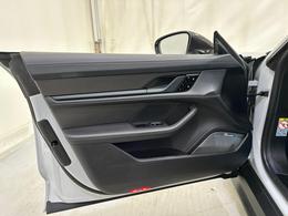 Porsche Taycan AO21LGX