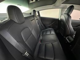 Tesla Model 3 YB69TZT