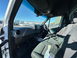 Mercedes-Benz Sprinter YK24DXA
