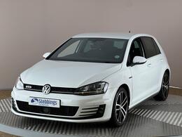 Volkswagen Golf DT66RVJ