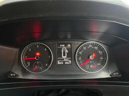 Volkswagen Transporter YW68UCP