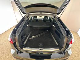 Audi A6 Avant YJ21LNB