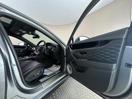 Bentley Flying Spur SN71VZD