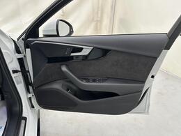 Audi A4 Avant MF69RGX