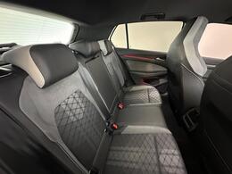 Volkswagen Golf VU22JYZ