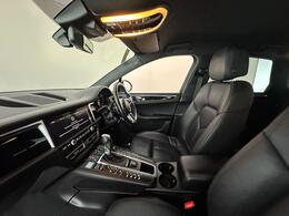 Porsche Macan AJ19VYM