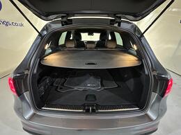 Mercedes-Benz GLC SN22UBK