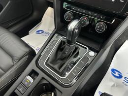 Volkswagen Passat YE70PYB